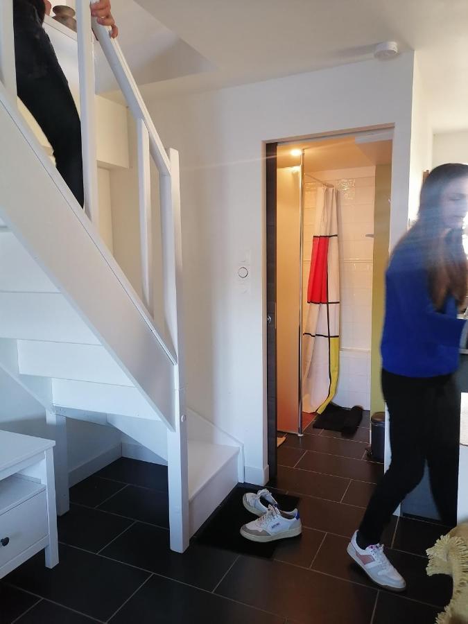 Gite La Maison La Saint-Aubin-d'Aubigne 外观 照片